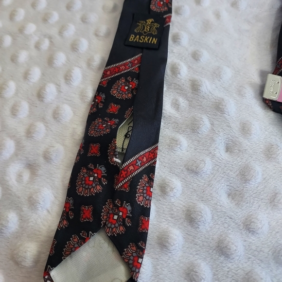 Vintage Christian Dior Tie Cravates Baskin Collab Logo Paris New York Necktie - Picture 8 of 13